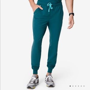 Men’s figs scrubs (Tansen Jogger)